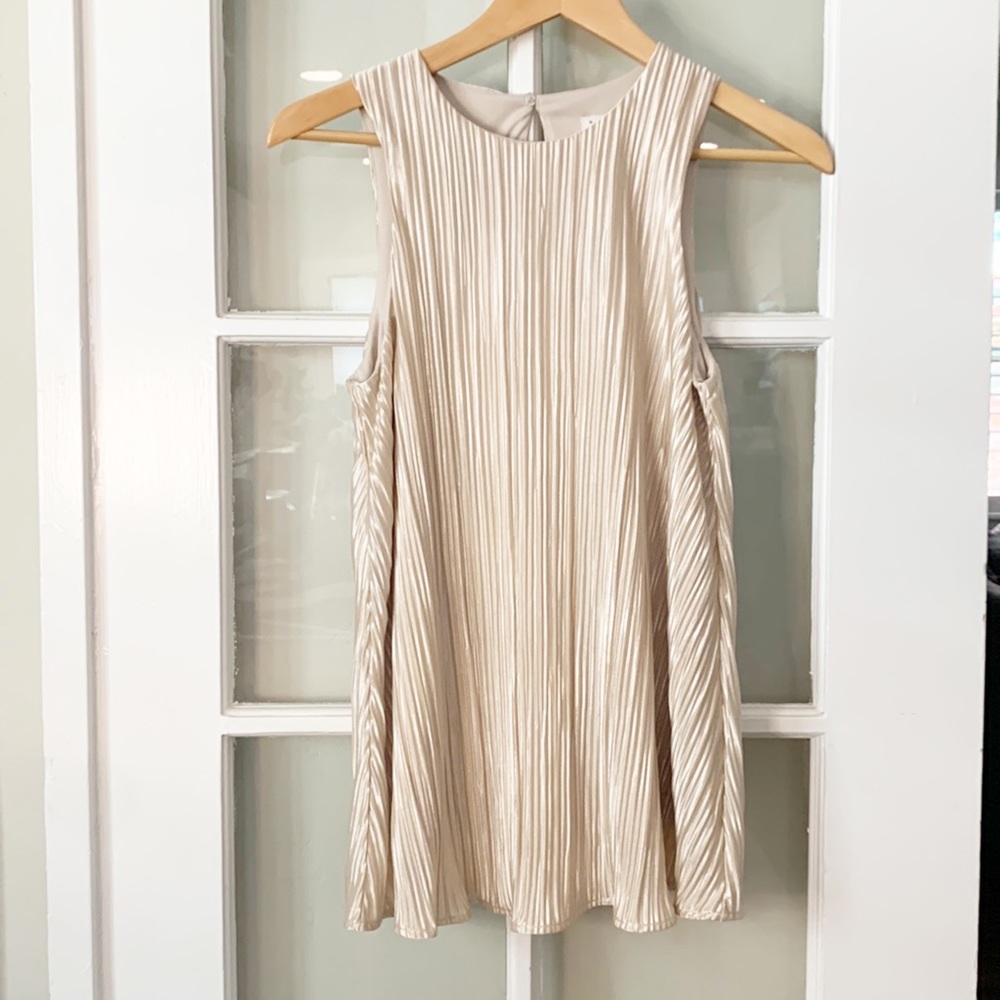 NWT A New Day Women’s Shimmery Champagne Pleated Top (Size XS)